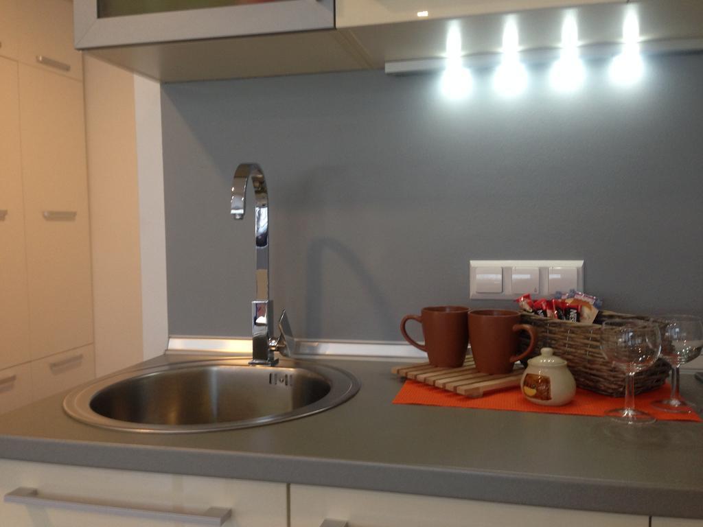 Dea'S Studio Apartment SJJ Rum bild