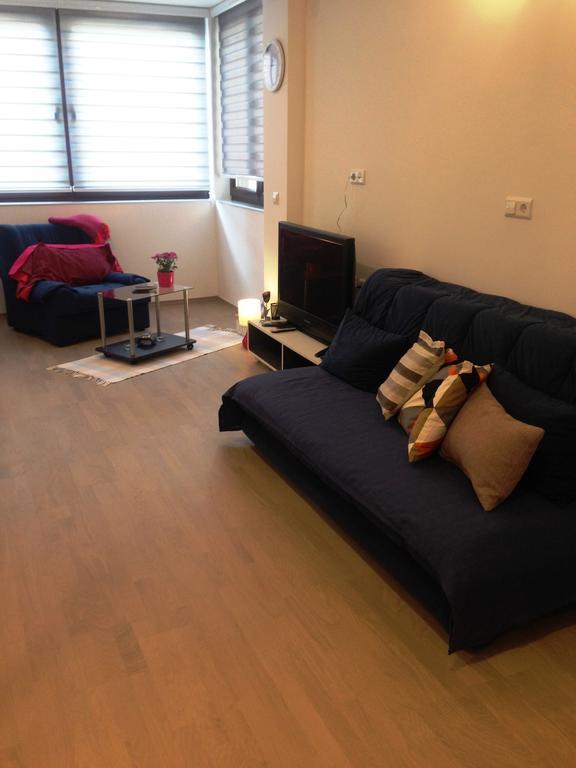 Dea'S Studio Apartment SJJ Rum bild
